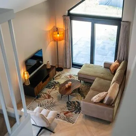 Luxury Ecovilla With Forest View For 6 Person Oirschot