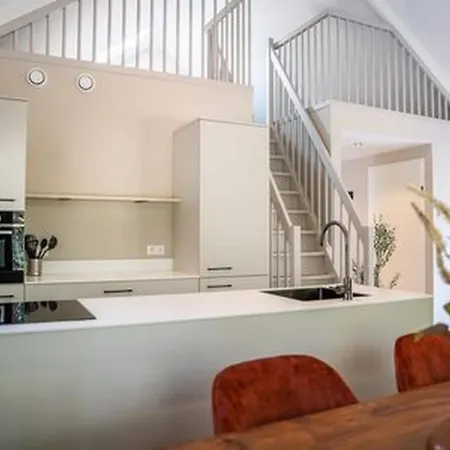 Luxury Ecovilla With Forest View For 6 Person *