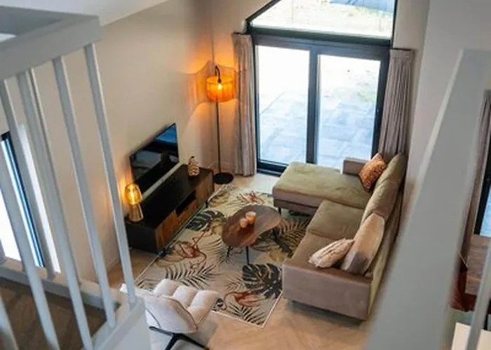 Luxury Ecovilla With Forest View For 6 Person Oirschot