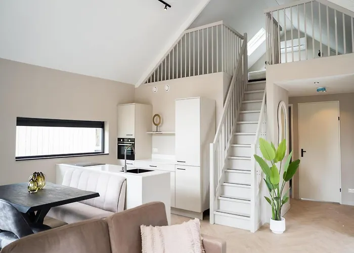 Luxury Ecovilla With Forest View For 6 Person Oirschot